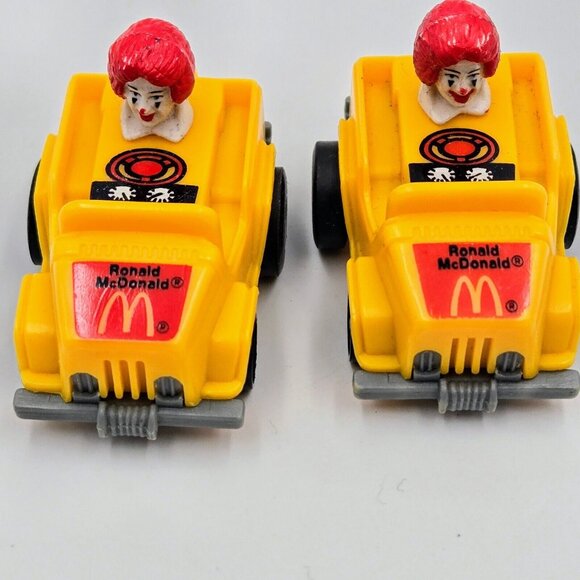 Ronald McDonald Happy Meal Pull Back Car McDonald’s Yellow Vintage 1985 Read - Picture 7 of 11